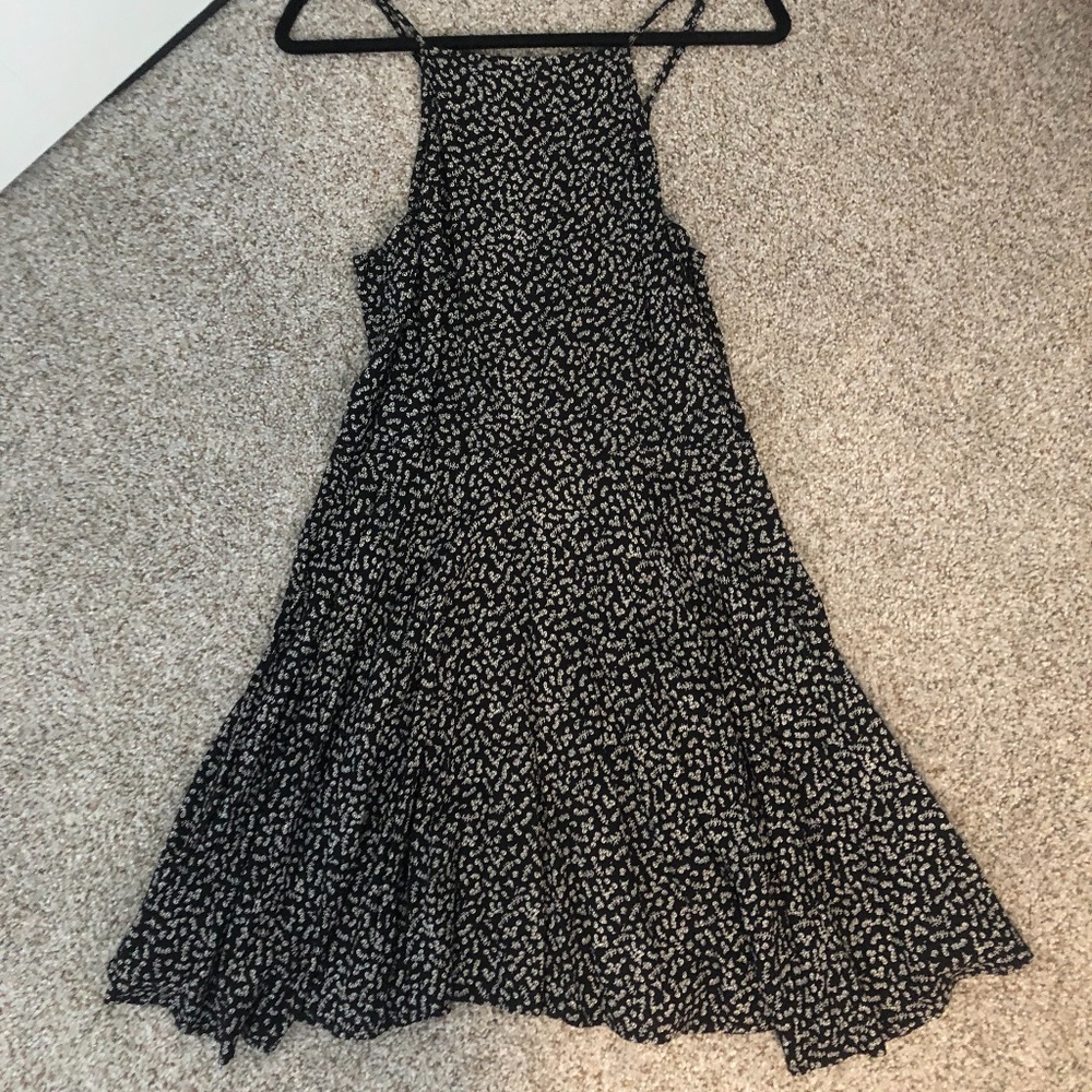 Abercrombie & Fitch Black & White Floral Dress Med